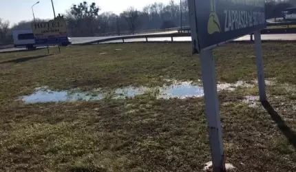 Czy to awaria? Czy nowe źródło wody? (list)