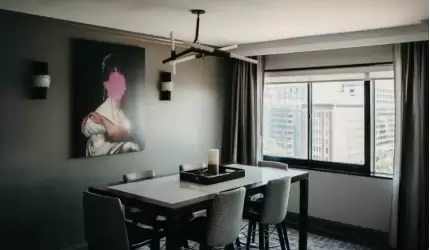 Stół w klimacie industrialnym i loft