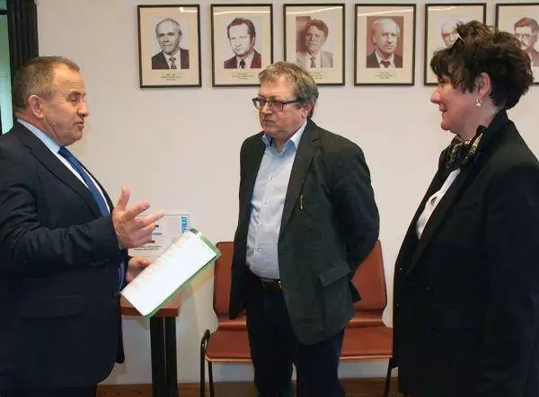 431273860 834178688736146 6653303259050188152 n