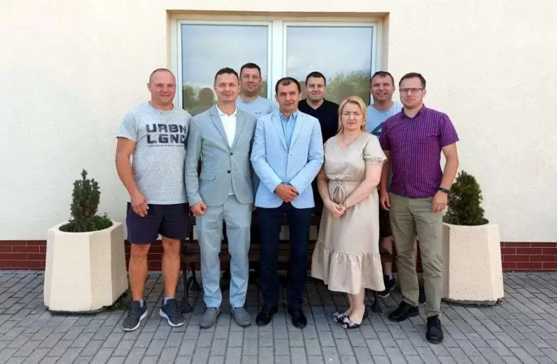 448554320 867870055376491 1605039843937581274 n