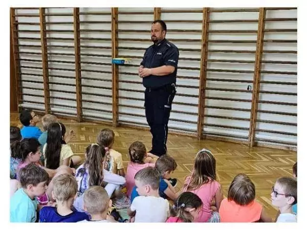 448735588 840429394923020 4355642766184898449 n