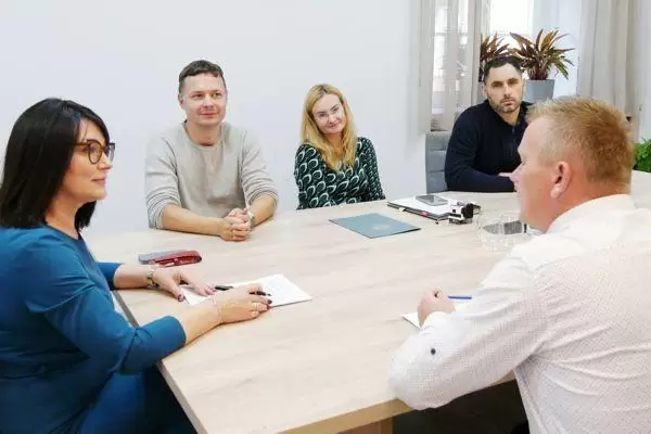 571121220 1240813114748848 8204319671188812795 n