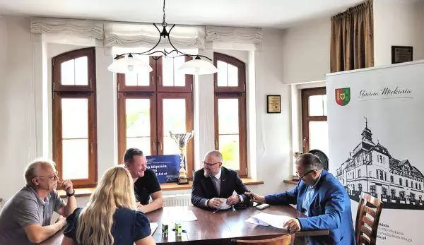 358564055 678662804287736 2725191654460848700 n