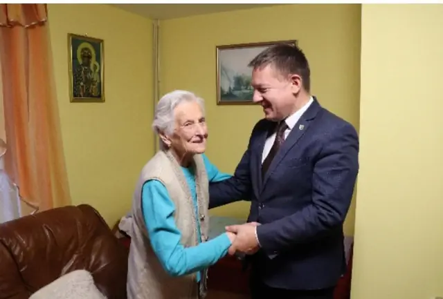 screenshot 20221119 123046 com.google.android.apps.docs.editors.docs edit 509103407455648