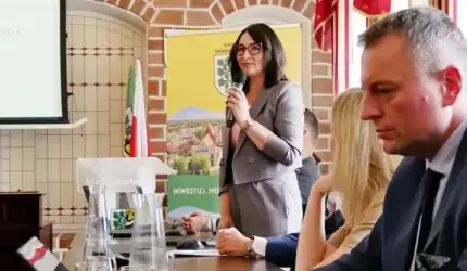 Inwestycje, edukacja, środowisko – kluczowe punkty obrad Rady Miejskiej w Środzie Śląskiej