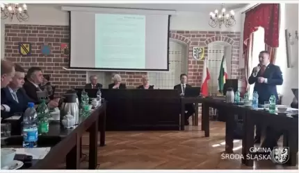 Decyzja Rady Miejskiej ws. pomocy finansowej dla Powiatu Średzkiego na odkup szpitala powiatowego