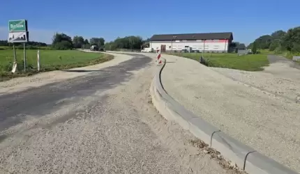 Gmina Miękinia: Trwa przebudowa drogi powiatowej relacji Klęka-Białków