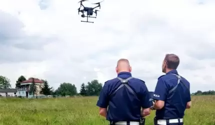 Kolejne policyjne działania z dronem na terenie gminy Kostomłoty [wideo]