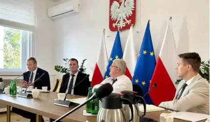 Przedstawiciel zarządu powiatu i wójt gminy Udanin na spotkaniu z ministrami