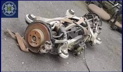 Policjanci zatrzymali złodziei części samochodowych