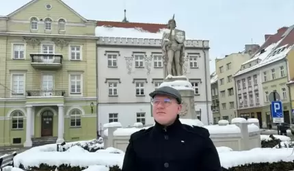 Inspirujący rówieśników i nie tylko, młody działacz społeczny. Rozmowa z Sebastianem Warowym