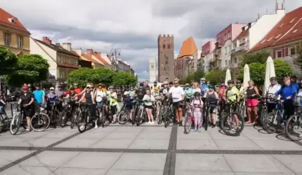 Powiatowo-gminnym rajdem rowerowym powitano wakacje