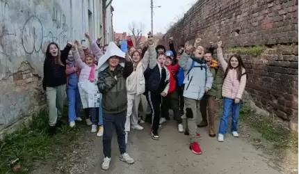 Uczniowie SP nr 1 powitali wiosnę grą miejską