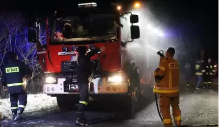 Nowy samochód dla OSP Lusina oficjalnie odebrany