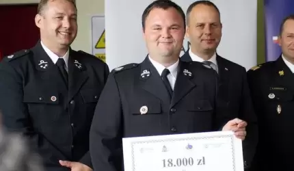 Uroczyste rozdanie promes dla OSP w Pichorowicach