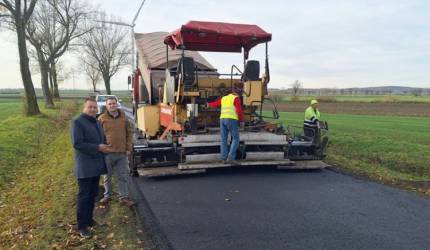 Remont drogi powiatowej Różana – Konary na finiszu!