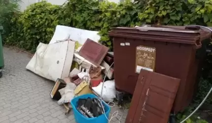 Wielkogabarytowy problem w mieście wraca jak bumerang