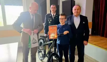 Gminny Turniej Wiedzy Pożarniczej w Miękini – Gratulacje dla Zwycięzców!