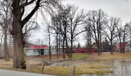 Firma Jamp nadal naprawia drenaż w parku