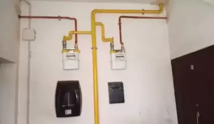 Budowa instalacji gazowych, CO, wody i kanalizacji w gminnych lokalach