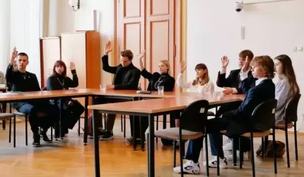 Obrady powiatowej młodzieżowej rady