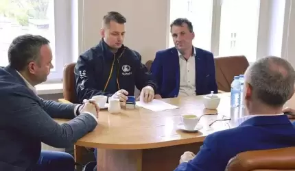 W starostwie podpisano dwie umowy