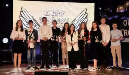 „Orły Trójki” nową tradycją średzkiej szkoły