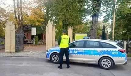 Rozpoczęła się policyjna akcja Znicz 2023