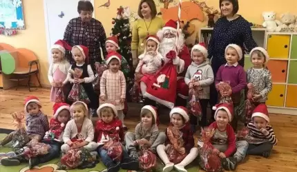 Mikołaj w przedszkolu w Ciechowie