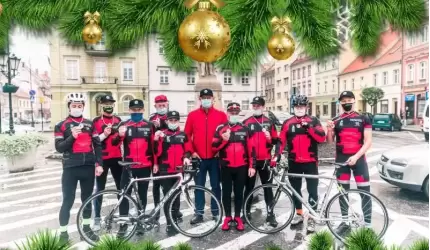 Zdrowych Świąt i pomyślnego Nowego Roku życzą Rycerze Rolanda