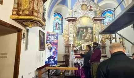 Trwa odbiór prac konserwatorsko - restauratorskich barokowej ambony w kościele pw. Narodzenia NMP w Miękini