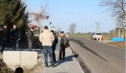 Chodnik w Ujeździe Górnym już gotowy i odebrany