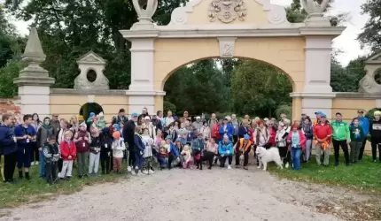 Ponad 100 osób powędrowało w  “Marszu dla zdrowia”