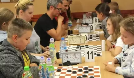 Warcabowe Grand Prix w Jugowcu z okazji Dnia Dziecka