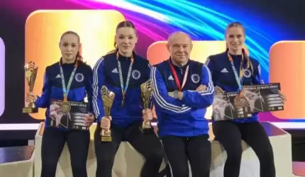 6 medali średzkich karateków w Bydgoszczy