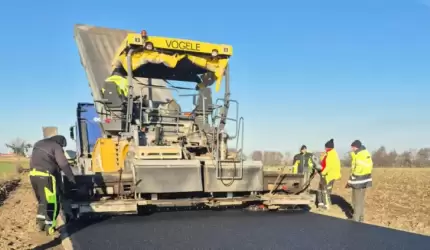 Gmina Kostomłoty: Trwa rozbudowa drogi Szymanowice–Świdnica Polska