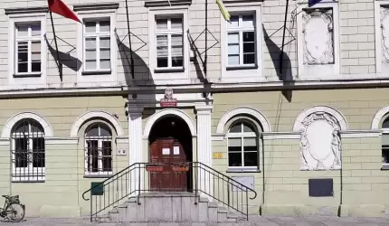 Aktualne numery telefonów do Urzędu Miejskiego