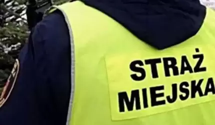 Kolejna kontrola Straży Miejskiej w sprawie dymiącej placówki. Czy problem zostanie rozwiązany?