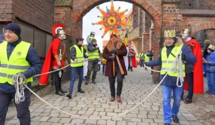 Po raz 6. ulicami Środy Śląskiej przeszedł Orszak Trzech Króli (zdjęcia i wideo)
