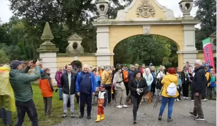 Juniorzy i seniorzy dla zdrowia! Marsz TAFISA 2024 w Chwalimierzu