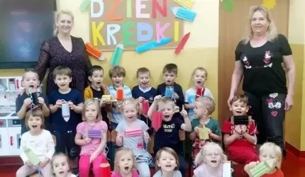 Przedszkolaki świętowały Dzień Kredki