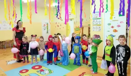 Bal karnawałowy w przedszkolu w Ciechowie