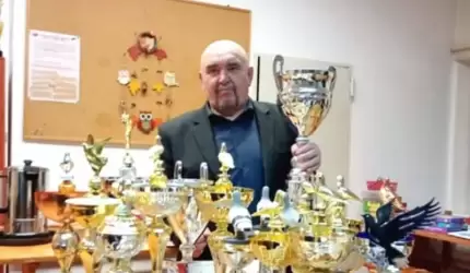 Jan Białowąs z Rzeczycy najlepszy z lotu Dunkierka (Francja)