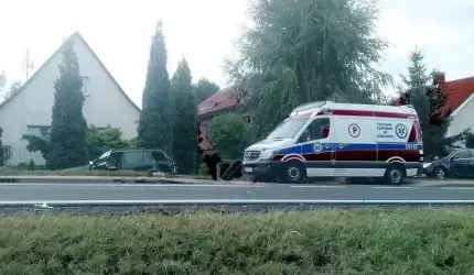Wypadek na średzkiej obwodnicy. Jedna osoba poszkodowana