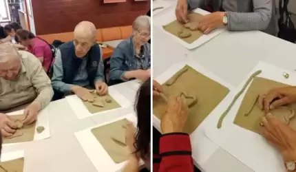 Wizyta seniorów z Dziennego Domu Senior+ w Bibliotece Publicznej w Środzie Śląskiej