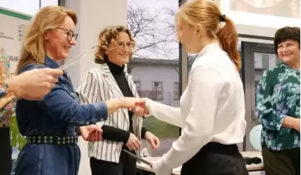 Średzka Rada Seniorów i Dzienny Dom Senior+ z podziękowaniami dla młodzieży