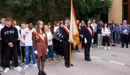 Rozpoczęcie roku szkolnego w Powiatowym Zespole Szkół nr 2