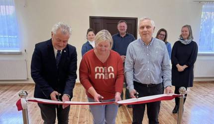 Gmina Kostomłoty otworzyła wyremontowane świetlice w Karczycach i Paździornie