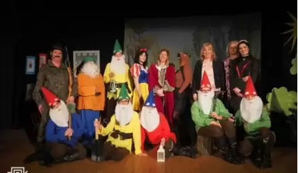 Przedszkolanki - dzieciom. Spektakl Królewna Śnieżka i siedmiu krasnoludków