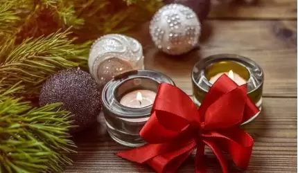 Wesołych Świąt i szczęśliwego Nowego Roku!